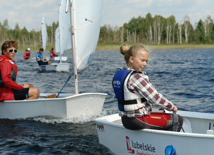 Zacznij przygodę z żeglarstwem na bezpłatnych zajęciach – sezon 2015